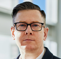Portrét vedoucího pracovníka Alexander Hughes, generálního ředitele společnosti kryptoměnového obchodování